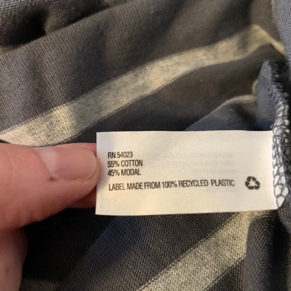 GAP Maxi Dress in Grey Stripes - Picture 5 of 5